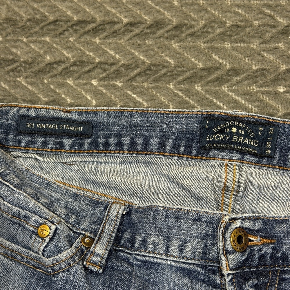 Lucky Brand 361 Straight Jeans Men 36x34/Fit 36x32 Medium Wash Faded Distressed - Picture 3 of 16